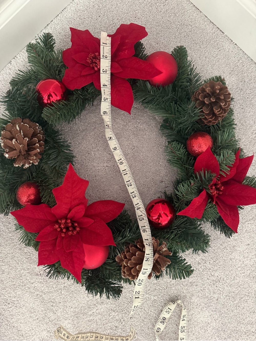 Festive Red Poinsettia Christmas Wreath - Picture 11 of 16
